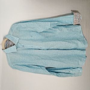 Bugatchi button down long sleeve shirt xl shaped fit with styled cuffs.